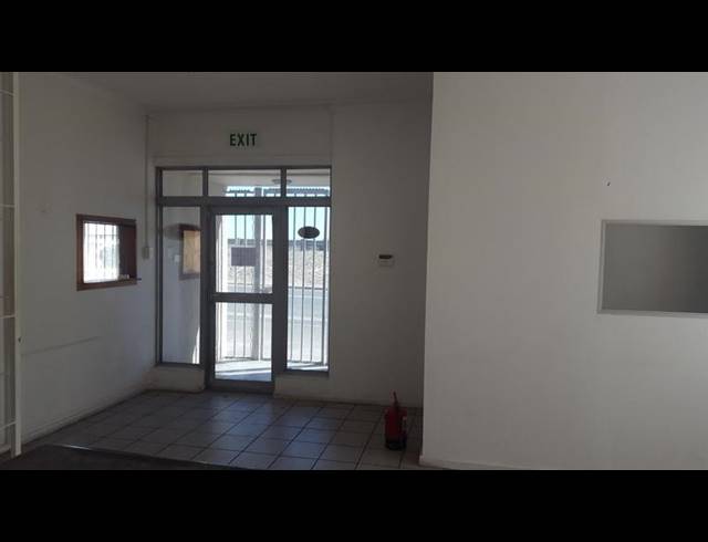 INDUSTRIAL PROPERTY TO RENT IN PAARDEN EILAND